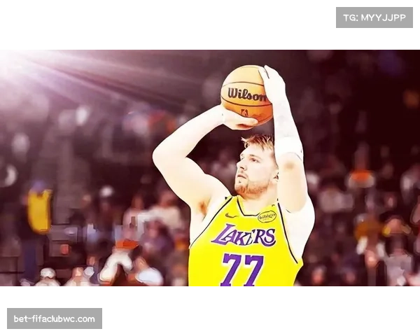 东契奇10次40+三双成就 位列NBA历史第四位